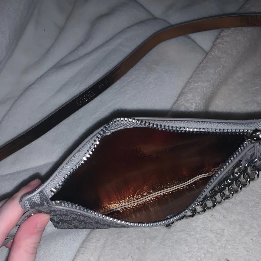 Gray MIchael kors pull chain belt bag